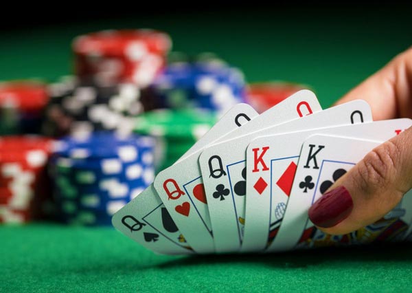 Mẹo Chơi Poker VN88: Nâng cao trình độ và chiến thắng