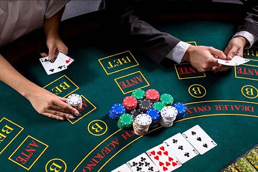 Chiến Thuật Poker VN88: Bách Chiến Bách Thắng Để Trở Thành Cao Thủ!